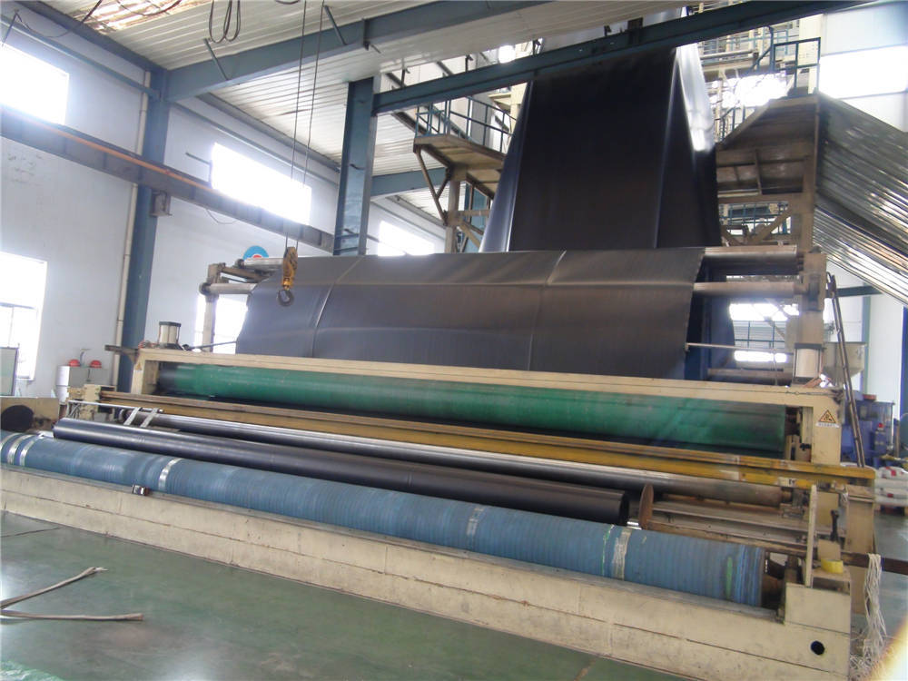 土工膜生產設備/土工膜廠家